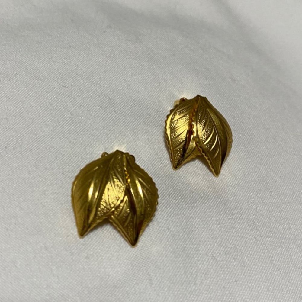 leafy clip on gold earrings
